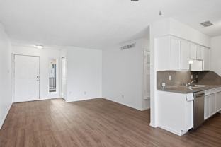2707 Windswept Cv #202 - Photo 1 of 1