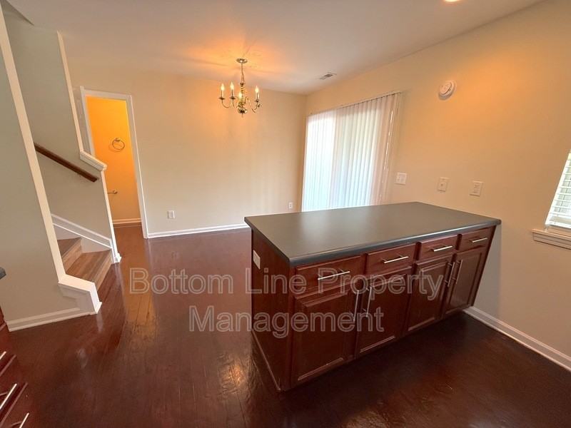 1367 Killashee Ct - Photo 4 of 19
