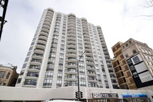 2555 N Clark St #207 - Photo 1 of 1