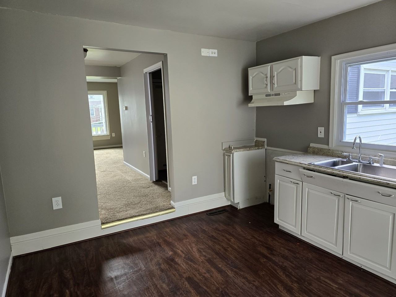 15126 Oldham St #1 - Photo 3 of 13