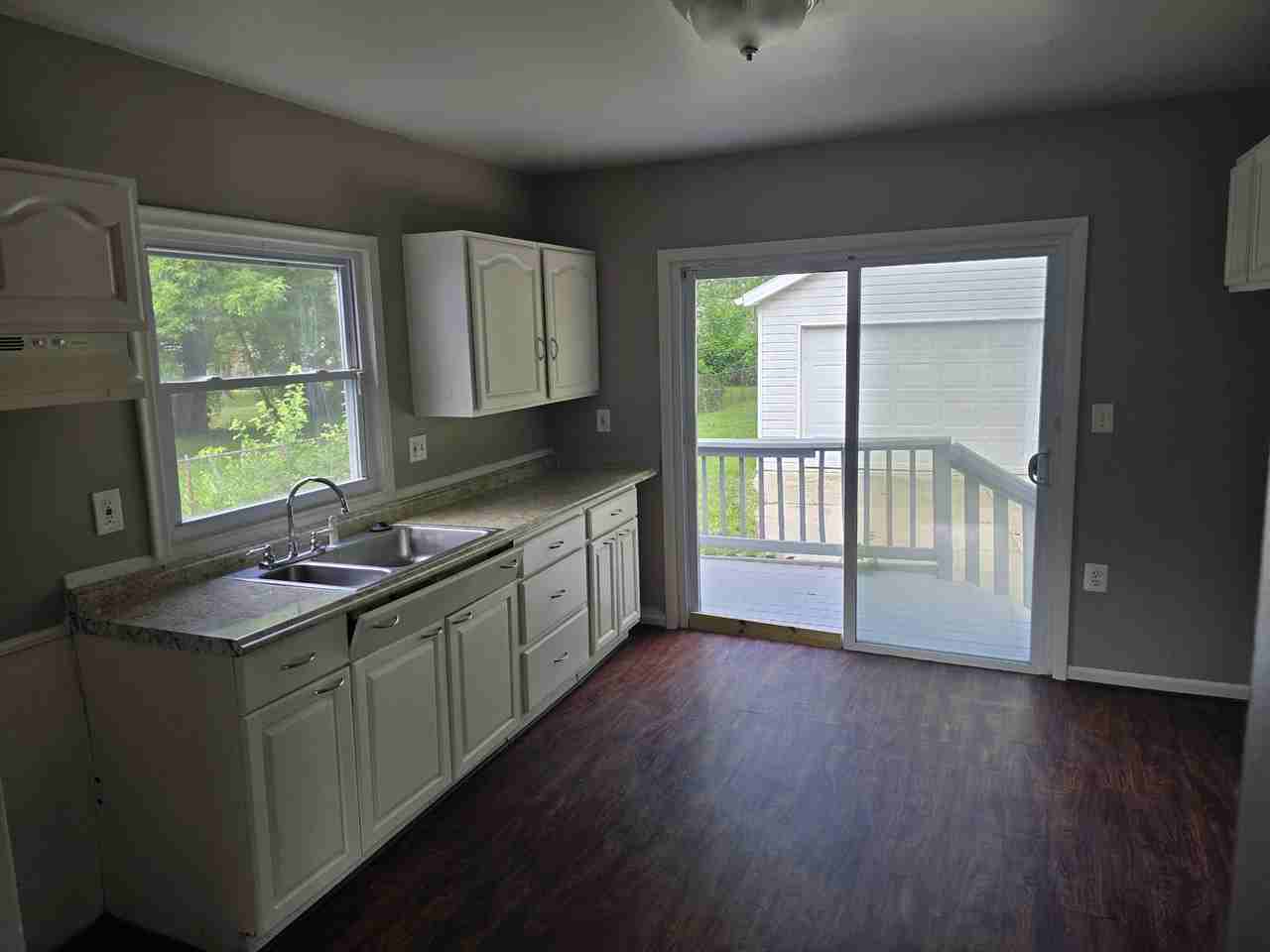 15126 Oldham St #1 - Photo 5 of 13