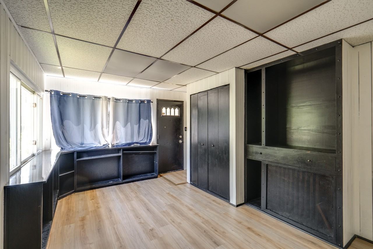 12512 Mcgowan Ave #1 - Photo 4 of 11