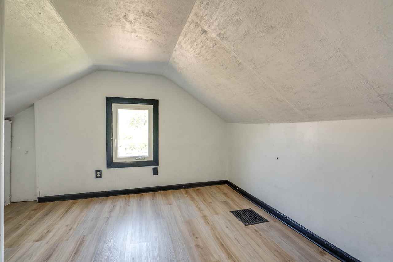 12512 Mcgowan Ave #1 - Photo 6 of 11