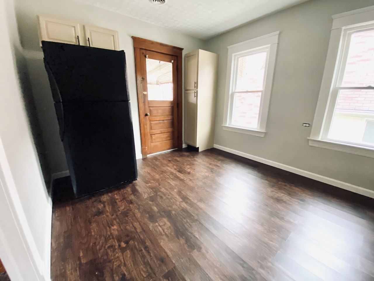 3900 Robert Ave #UP - Photo 2 of 8