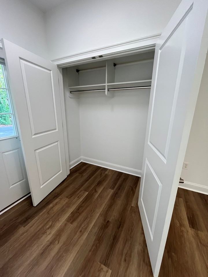 The Springs Luxury Apartments - Photo 2 of 11