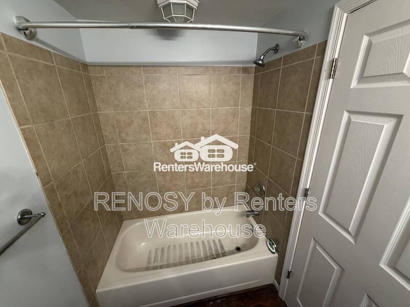 907 Woodbridge Ct #A - Photo 7 of 10
