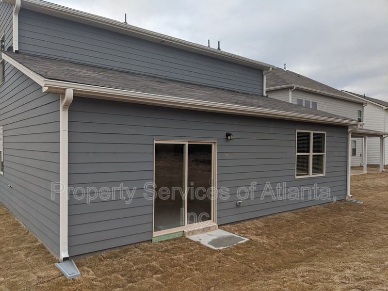 7594 Rudder Cir - Photo 2 of 20
