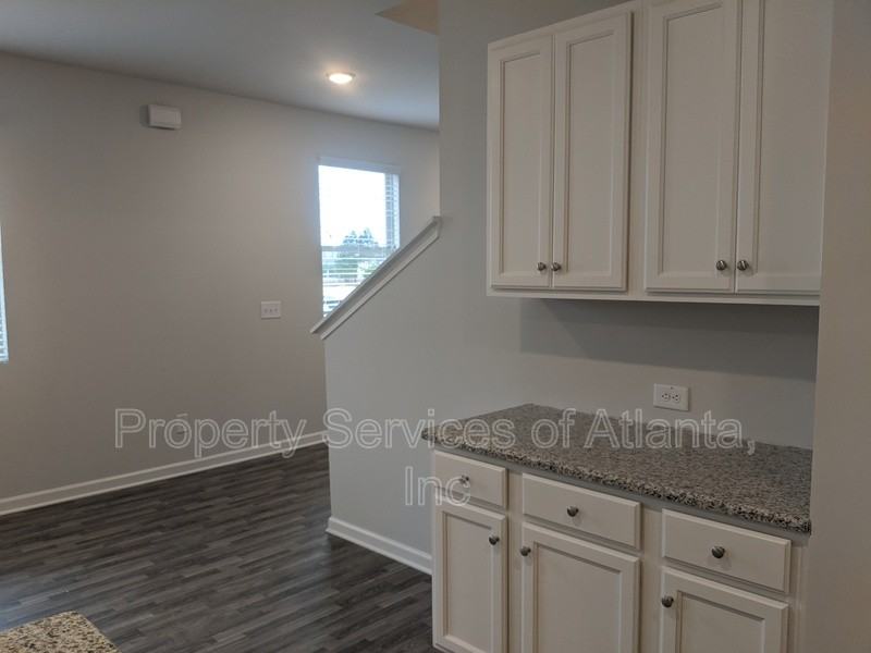 7594 Rudder Cir - Photo 5 of 20