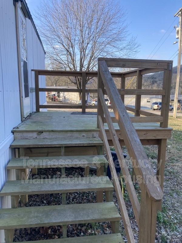 209 Cumberland Ln - Photo 4 of 6
