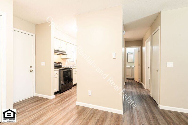 204 Autumn Hills Dr - Photo 6 of 14