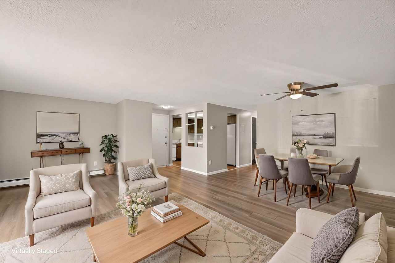 East Towne Apartments - Photo 4 of 13