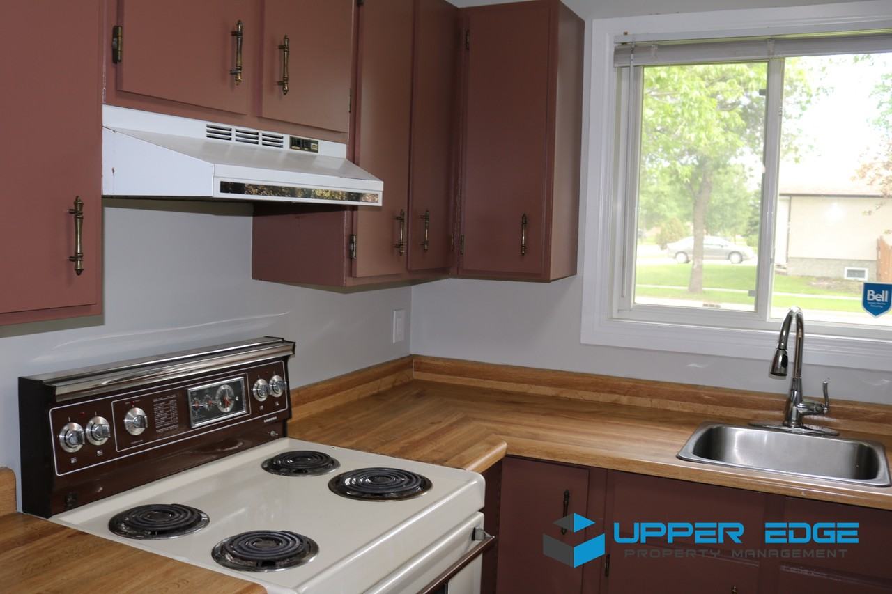 66 Sanford Fleming Road - Photo 2