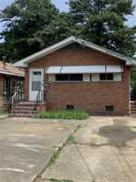 featured image of 430 Greenbriar Ave