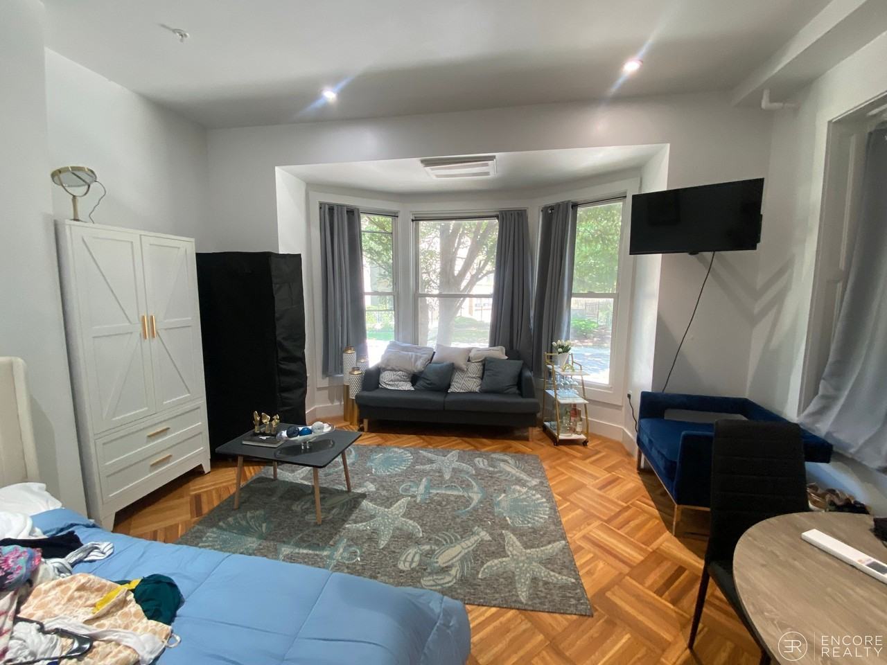 21 Regent Cir #1 - Photo 5 of 11
