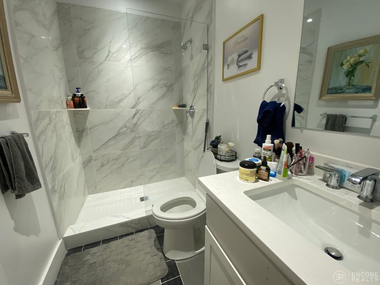 21 Regent Cir #1 - Photo 7 of 11