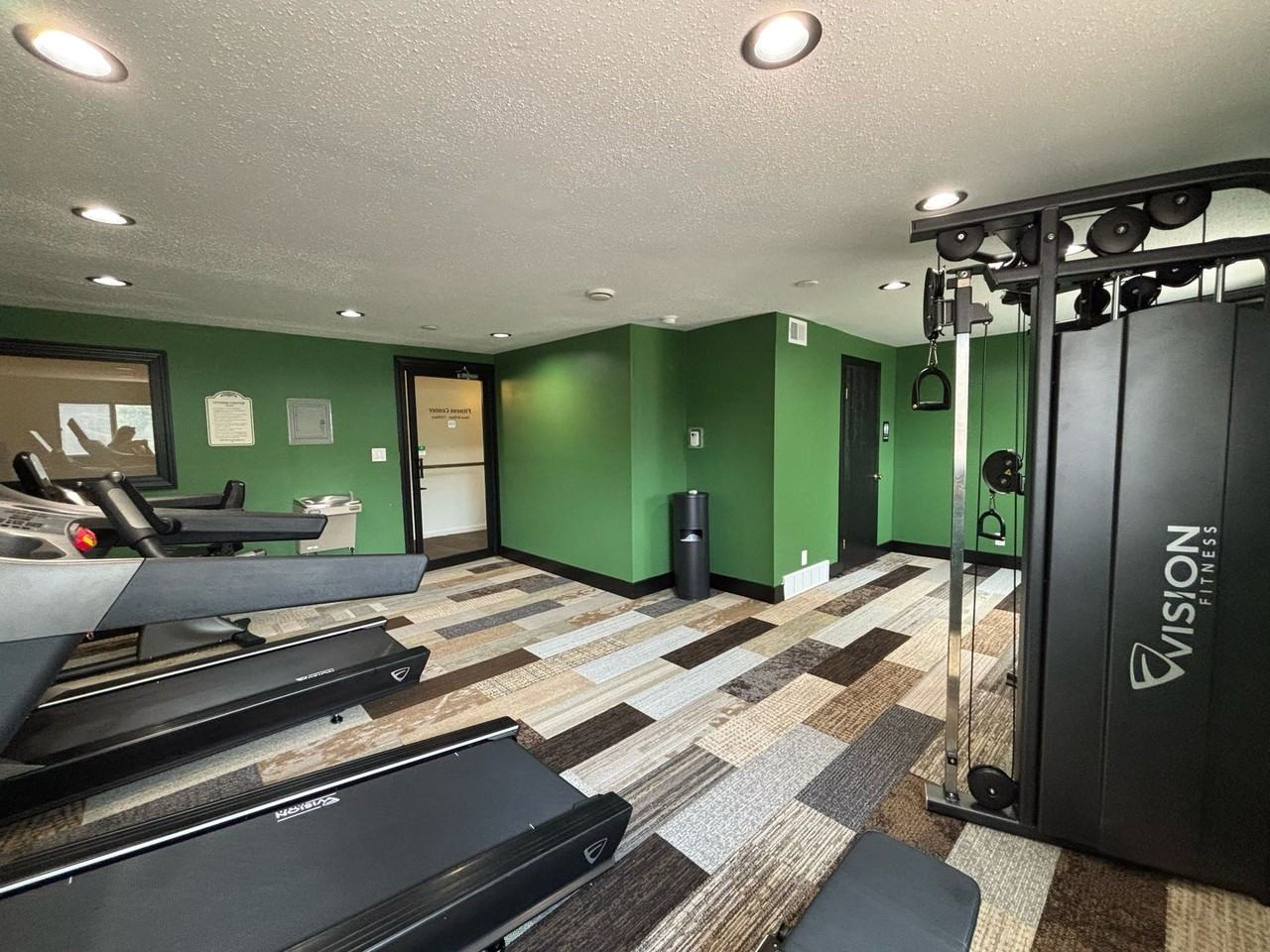 Breckenridge Davenport Apartments - Photo 7 of 50