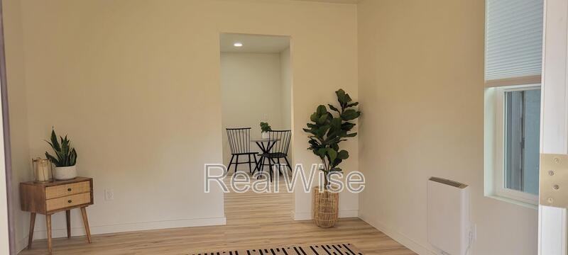 509 Nw C St #5 - Photo 3 of 23