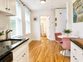 90 W Cedar St #1M - Photo 1 of 1