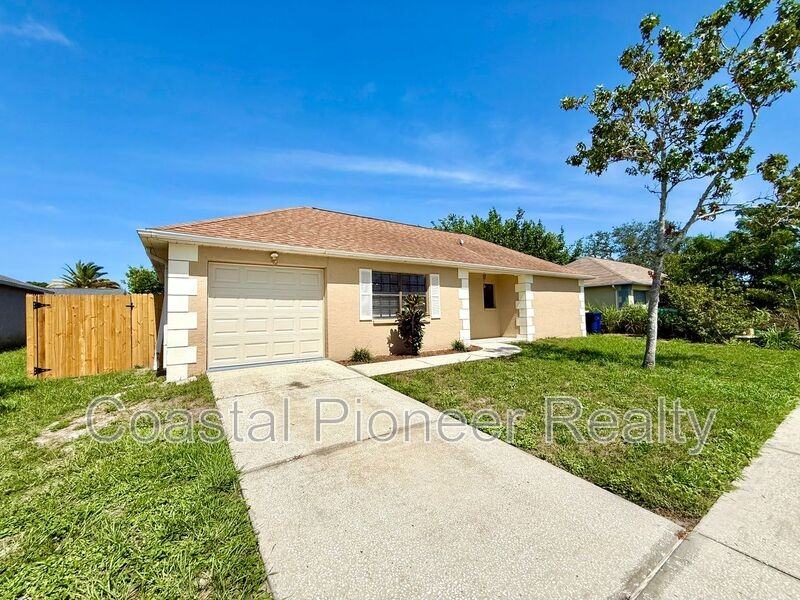 1301 Greenlea Dr - Photo 2 of 20