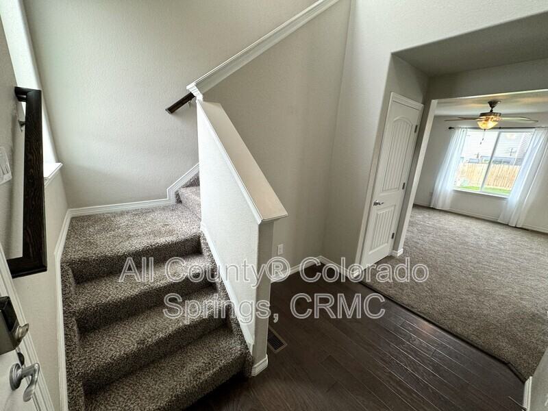 10782 Yuba Dr - Photo 2 of 26