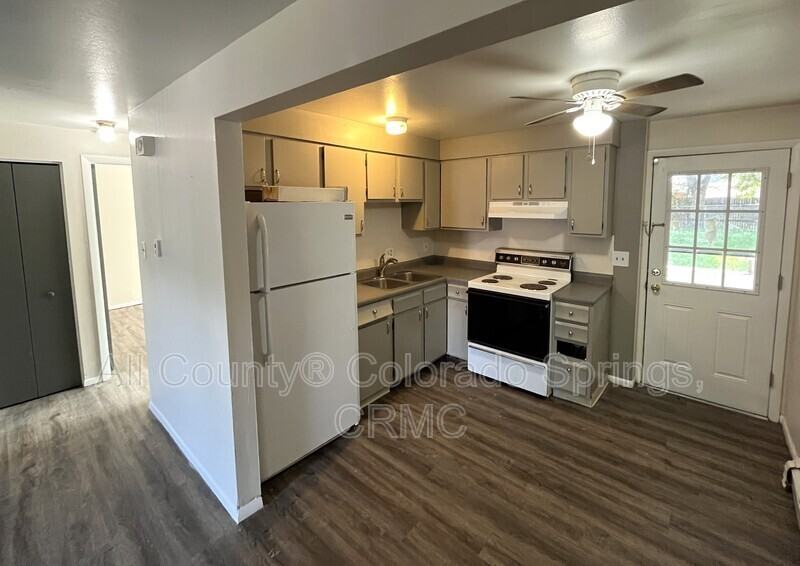 329 Bonnie Ct #1 - Photo 7 of 15