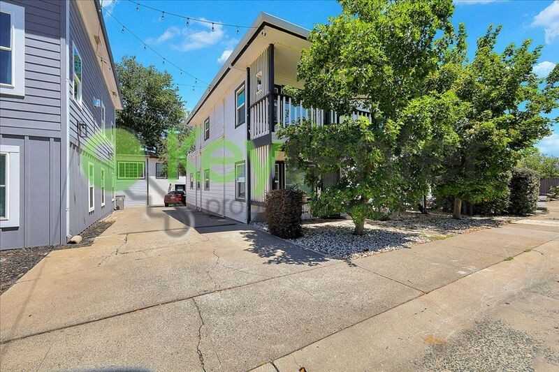 2169 Perkins Way - Photo 3 of 27