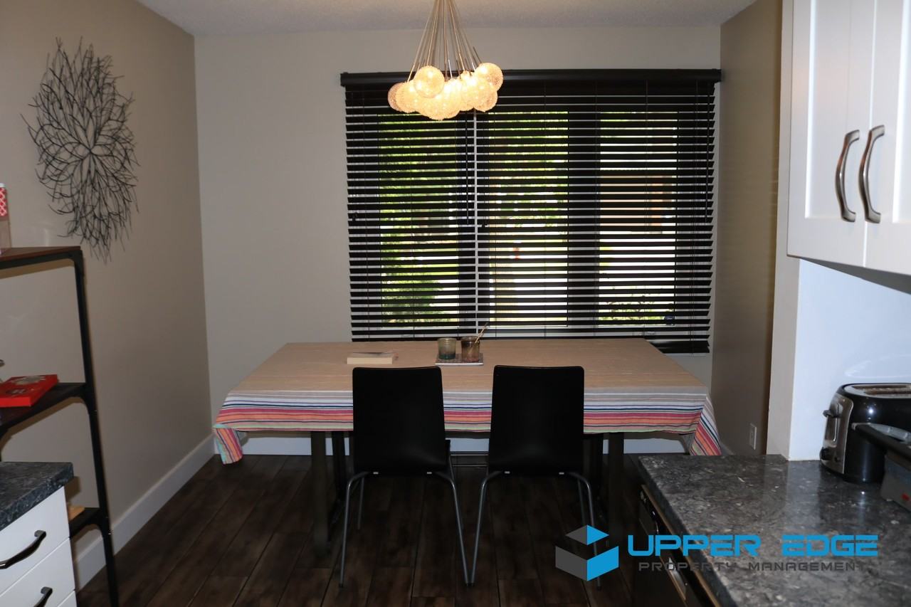 181 Charing Cross Crescent - Photo 5 of 10