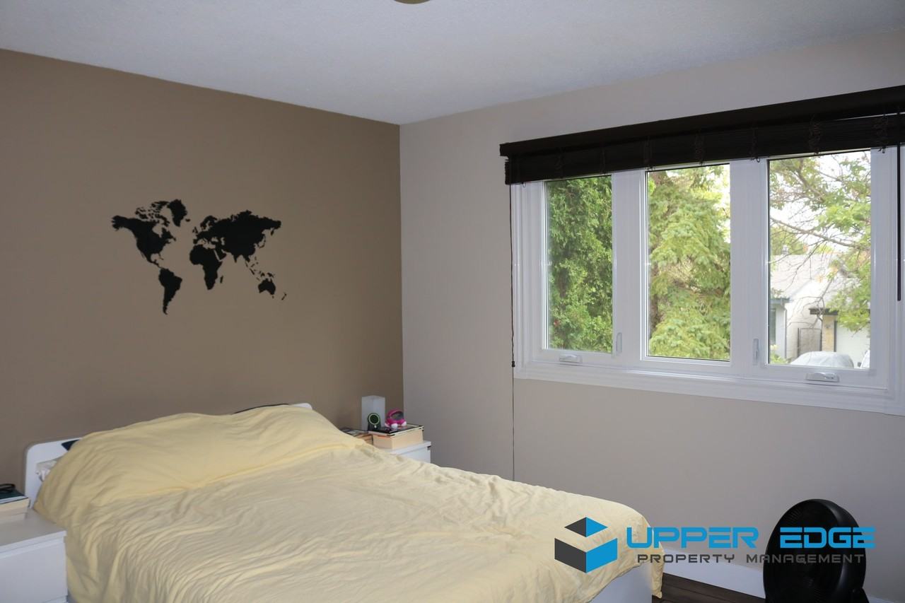 181 Charing Cross Crescent - Photo 10