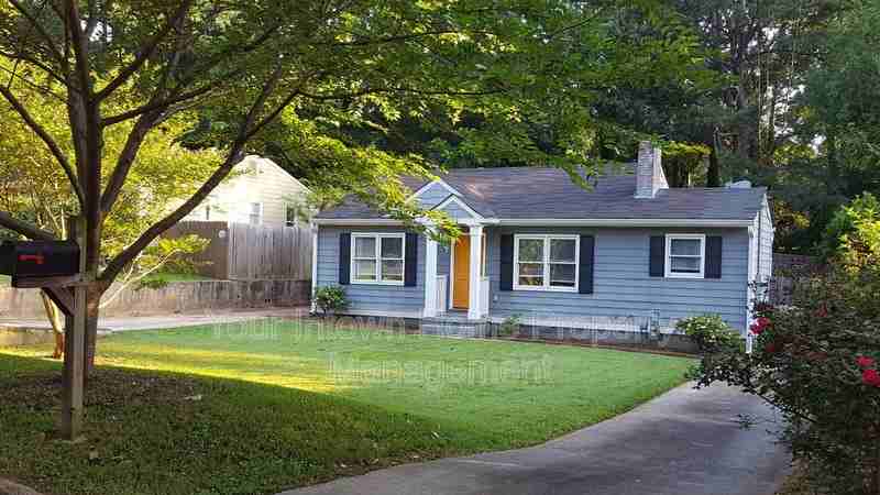 1672 Cecile Ave Se - Photo 4 of 34