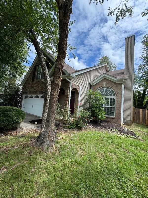 212 Claybrook Ln - Photo 2 of 25