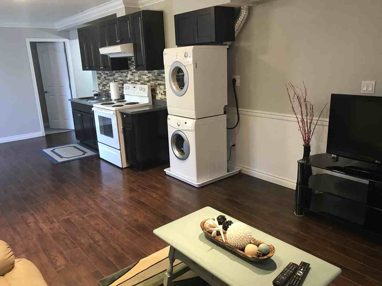 16933 84 Avenue - Photo 3 of 13