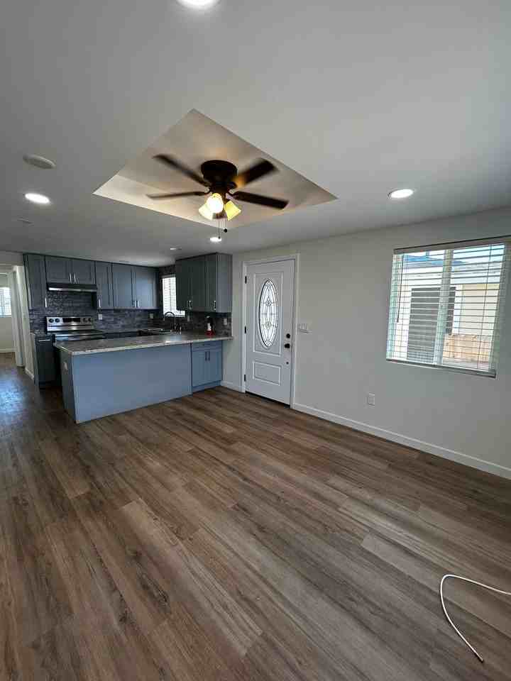 2764 Wilma St - Photo 3 of 35