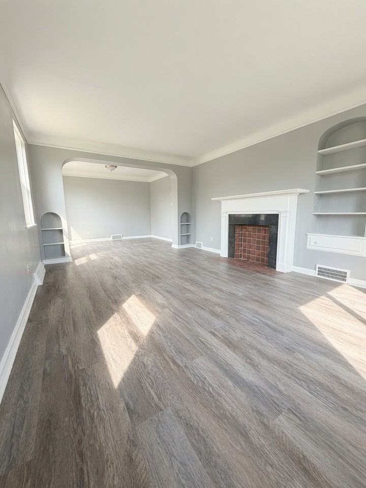 3596 Warren Road #UP - Photo 2 of 13