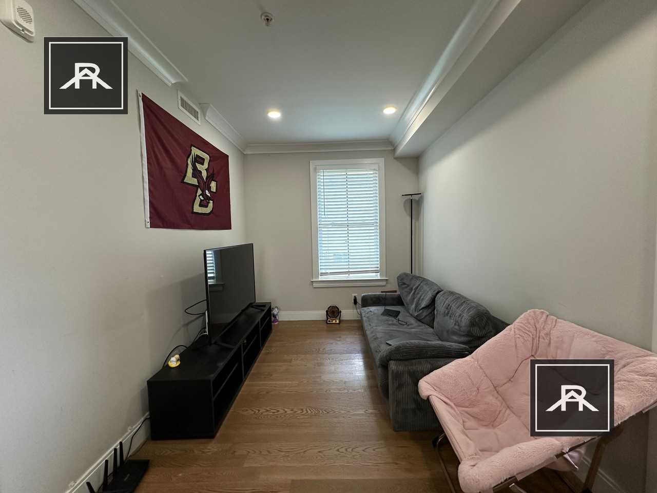 155 Foster Ter #2F - Photo 6 of 27