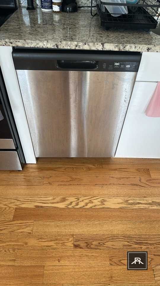 60 Mansfield St #3 - Photo 5 of 9