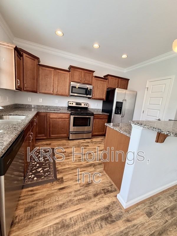 139 Rowse Dr - Photo 6 of 11