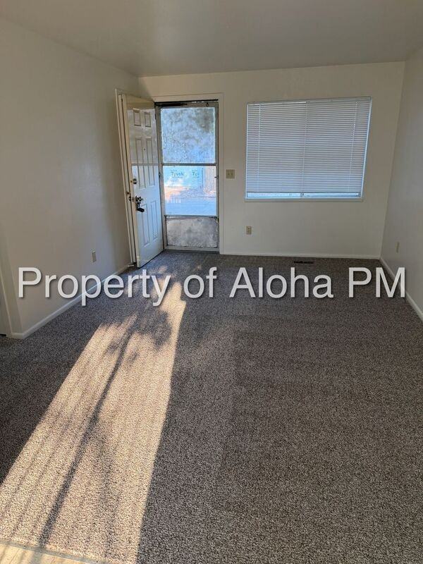 2012 N Hailey Ln - Photo 4 of 13