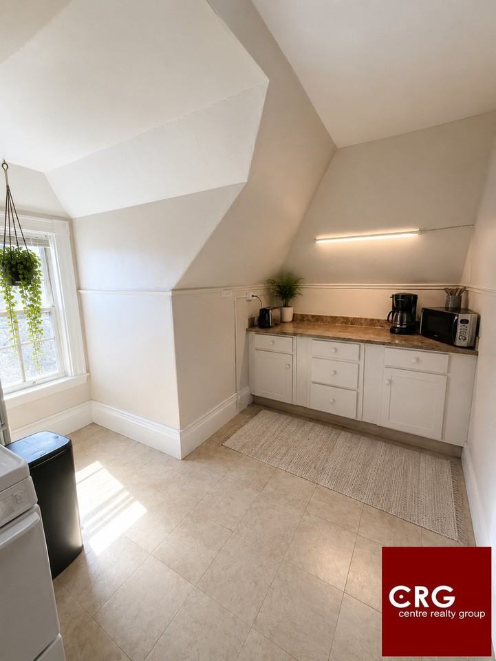 23 Parsons St #3 - Photo 2 of 20