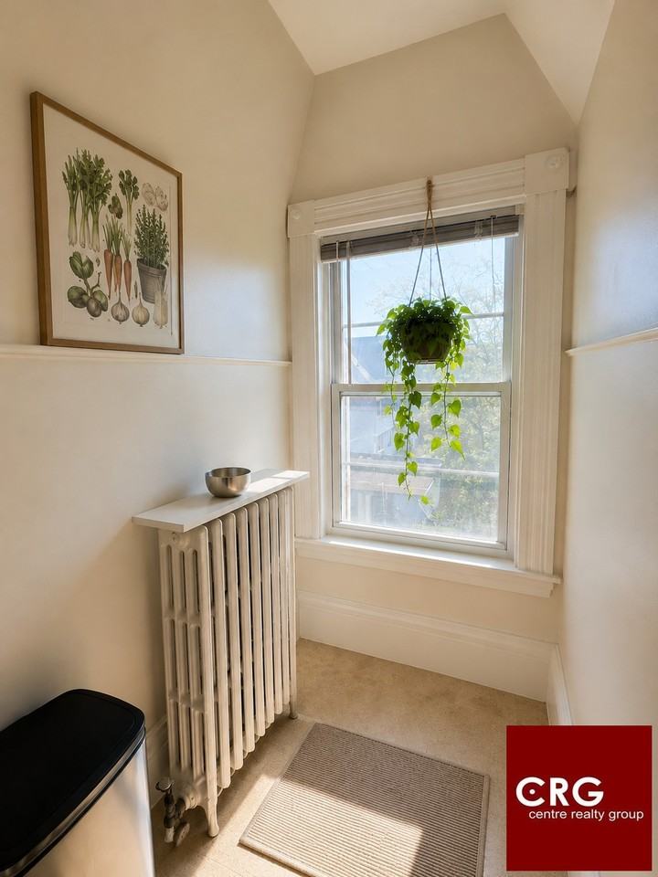 23 Parsons St #3 - Photo 7 of 20