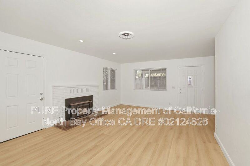 1040 S Cloverdale Blvd - Photo 3 of 22