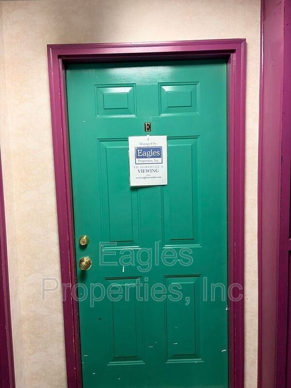 103 N Center St #E - Photo 3 of 11