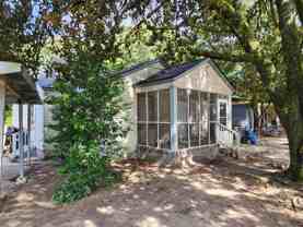 427 Bernard Dr - Photo 1 of 1