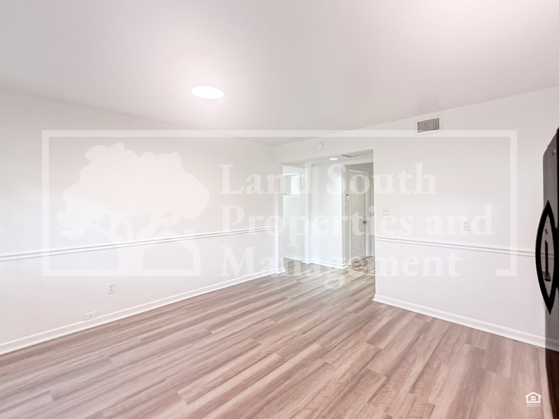 520 Mckay Ct - Photo 7 of 17
