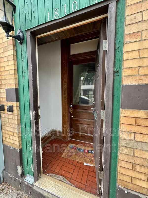 1810 Brownsville Rd #2APTUNIT - Photo 4 of 50