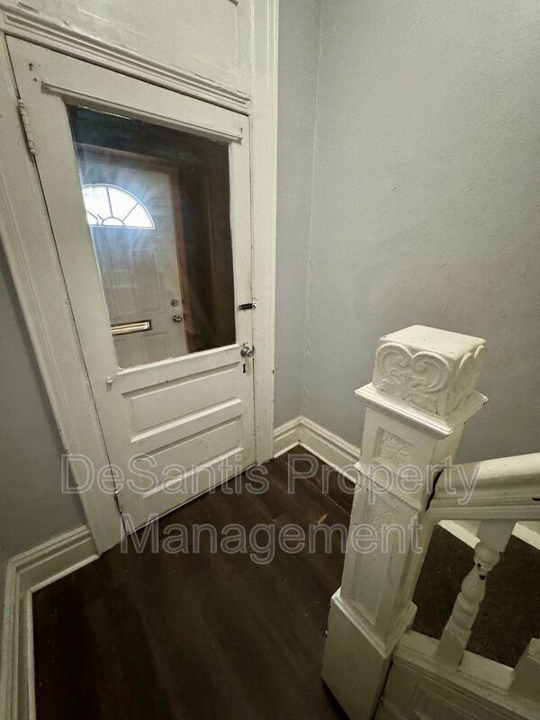 1810 Brownsville Rd #2APTUNIT - Photo 6 of 50