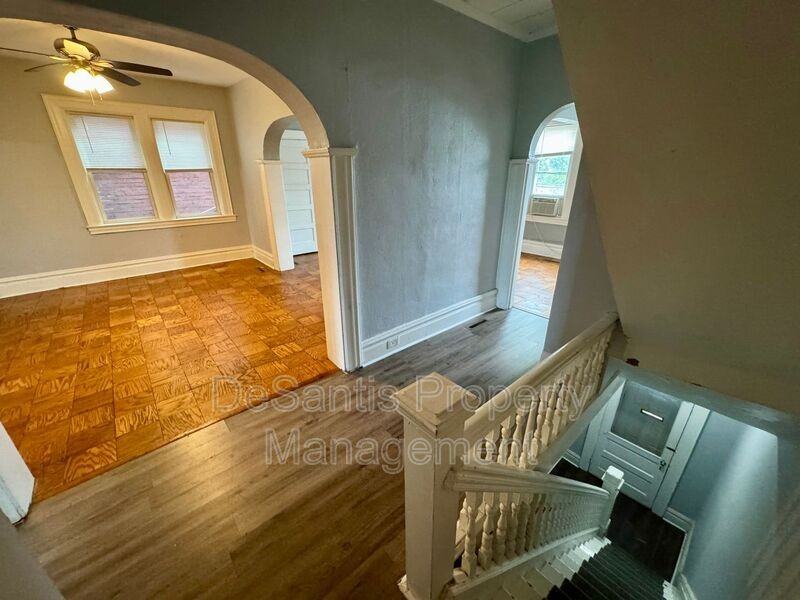 1810 Brownsville Rd #2APTUNIT - Photo 7 of 50