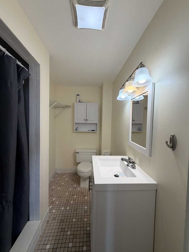85 Grand View Ave - Photo 6 of 13