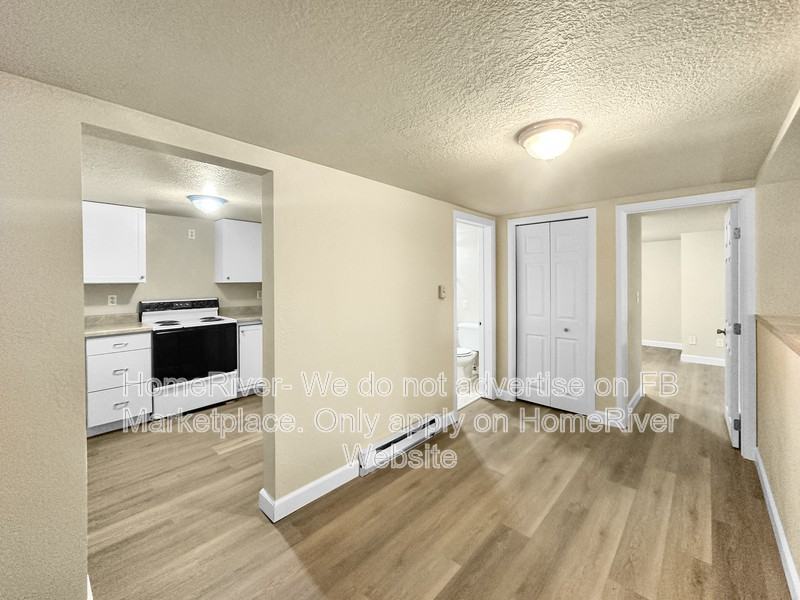 634 E 23rd Ave #G - Photo 4 of 16