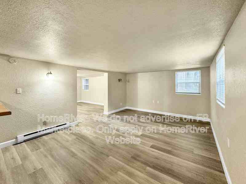634 E 23rd Ave #G - Photo 5 of 16