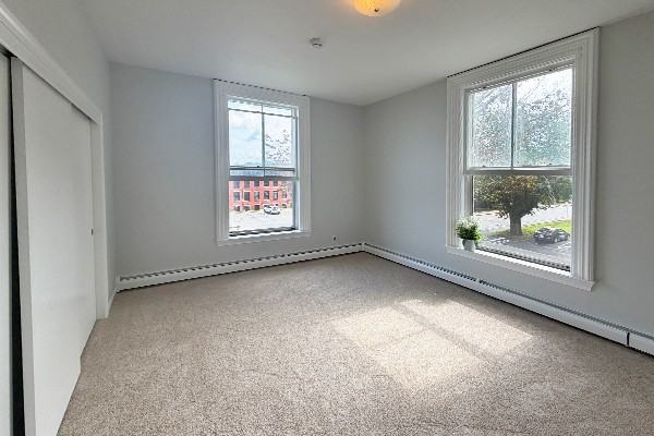 93 Elm St #5 - Photo 3 of 5